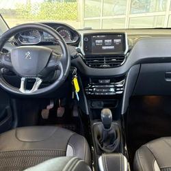 Peugeot 2008 Allure 1.6 BlueHDi 100ch S&amp;S BVM5 Loyat