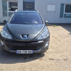 Peugeot 308 SW phase 1 Premium 1.6 HDi 110ch FAP BVM6 BLUE LION Mor&eacute;ac