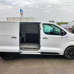 Toyota Proace BUSINESS MEDIUM 180 D-4D BVA Laval