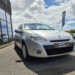 Renault Clio 3 Expression Clim 1.2 16V 75 eco2 Theix-Noyalo