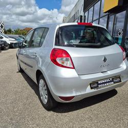 Renault Clio 3 Expression Clim 1.2 16V 75 eco2 Theix-Noyalo