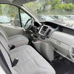 Renault Trafic Passenger Authentique Euro 5 L1H1 1000 kg - 2.0 dCi 90 FAP Ch&acirc;teaugiron
