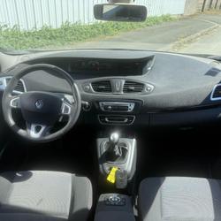 Renault Scenic 3 dCi 130 FAP Energy eco2 Les Ponts-de-C&eacute;