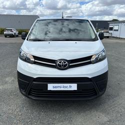 Toyota Proace DYNAMIC MEDIUM 2.0L 140 D-4D BVM6 Fontenay-le-Comte