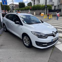 Renault Megane 3 Estate Limited M&eacute;gane III 1.5 dCi 95 FAP eco2 Nantes