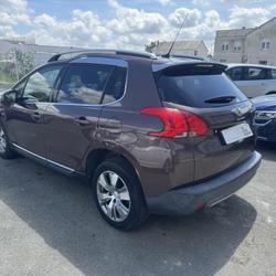 Peugeot 2008 Allure 1.6 e-HDi 92ch FAP BVM5 Les Ponts-de-C&eacute;