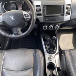 Peugeot 4007 Premium 2.2 HDi 16V 156ch FAP Domloup