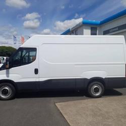 Iveco Daily FGN 35 S 14 V12 H2 QUAD LEAF BVM6 Sainte-Gemmes-sur-Loire