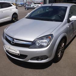 Opel Astra Twintop 111 1.6 - 115 Twinport Saint-Hilaire-du-Harcou&euml;t