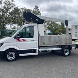 Volkswagen Crafter TRI FLASH CROCHET ATTELAGE COFFRES 140CV NACELLE KLUBB K26 12m GYROPHARES Tr&eacute;gueux