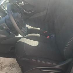 Peugeot 208 Style 1.2 PureTech 82ch BVM5 Meximieux