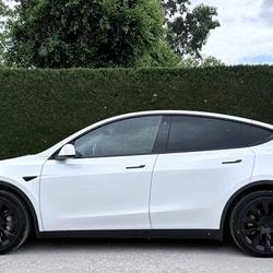 Tesla Model Y Standard RWD Saint-Hilaire-Saint-Mesmin