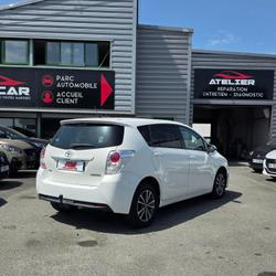 Toyota Verso Active 112 D-4D 5pl FAP Sainte-Gemmes-sur-Loire