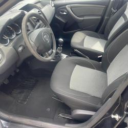 Dacia Duster Laur&eacute;ate Edition 2016 dCi 110 4x2 Br&eacute;al-sous-Montfort