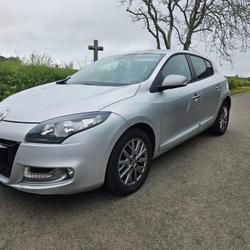 Renault Megane 3 Authentique M&eacute;gane III dCi 110 FAP eco2 Caulnes