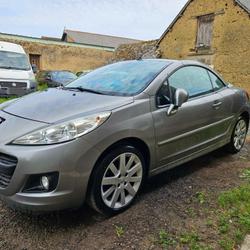 Peugeot 207 CC F&eacute;line A 1.6 VTi 120ch Caulnes