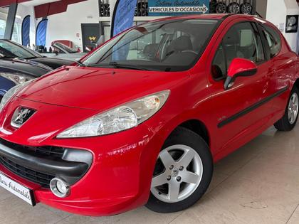 Peugeot 207 - Premium  1.4 VTi 16V 95ch - 5 995 €