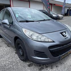 Peugeot 207 Active 1.4 HDi 70ch BLUE LION Plouay