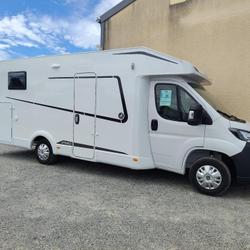 Profile Etrusco Etrusco T 7.4 QBC Lit central couchages 140CV B&eacute;d&eacute;e