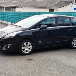 Peugeot 5008 7 PLACES 1.6 e-HDi 115ch FAP ETG6 BLUE LION Angers