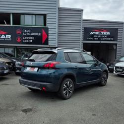 Peugeot 2008 Allure 1.2 PureTech 110ch S&amp;S BVM5 Sainte-Gemmes-sur-Loire