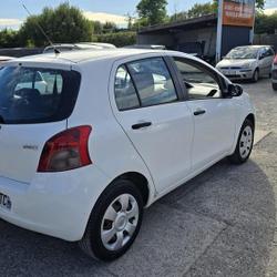 Toyota Yaris 1.0 - 69 VVT-i Saint-Herblain