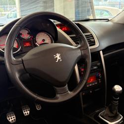 Peugeot 207 CC F&eacute;line 1.6 THP 156ch Soliers