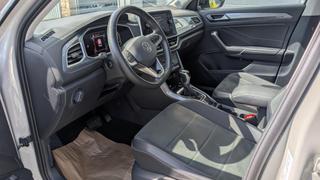 Volkswagen T-Roc  - photo 4