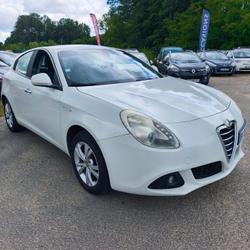 Alfa Romeo Giulietta Distinctive 1.4 Tjet 120 ch S&amp;S Breuil-le-Vert