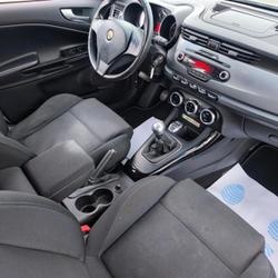 Alfa Romeo Giulietta Distinctive 1.4 Tjet 120 ch S&amp;S Breuil-le-Vert