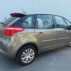 Citroen C4 Picasso Exclusive HDi 110 FAP Les Ponts-de-C&eacute;