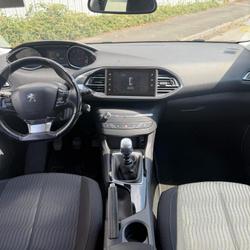 Peugeot 308 II Phase 1 GT Line 1.6 BlueHDi 120ch S&amp;S BVM6 Les Ponts-de-C&eacute;
