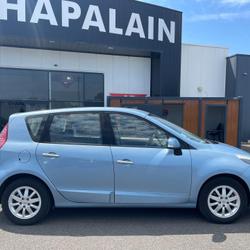 Renault Scenic 3 Privil&egrave;ge 2.0 16v 140 CVT Kerfot