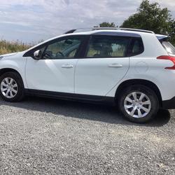 Peugeot 2008 Access 1.2 VTi 82ch BVM5 Couff&eacute;