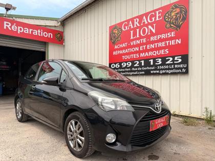 Toyota Yaris - Active  90 D-4D - 7 490 €