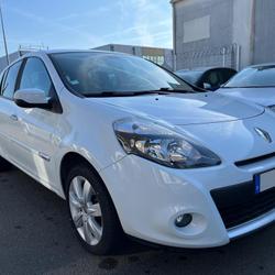 Renault Clio 3 Exception Pack Cuir TomTom Tce 100 eco2 Sainte-Luce-sur-Loire