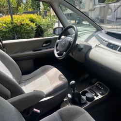 Renault Grand Espace 4 Expression Proactive A 2.2 dCi - 150 Les Trois-Moutiers