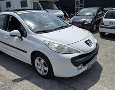 Peugeot 207 Saint-Herblain