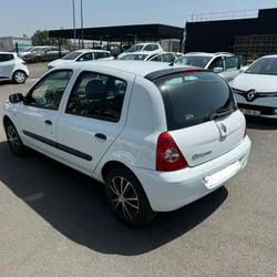 Renault Clio Campus 1 Campus  Authentique 1.2 16v 75 Domloup