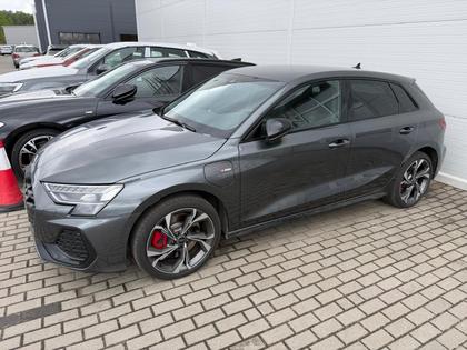 Audi A3 Sportback - S line  TFSI e Hybride rechargeable 272 S tronic 6 - 41 500 €