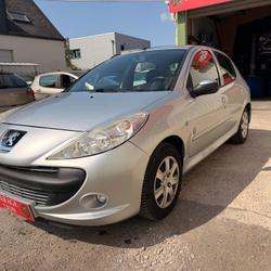 Peugeot 206+ G&eacute;n&eacute;ration 1.4 HDi 68ch FAP BLUE LION Le Rheu