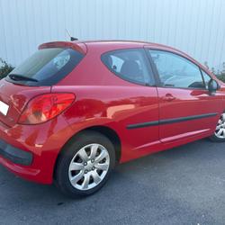 Peugeot 207 Trendy 1.6 HDi 16v 90ch Les Ponts-de-C&eacute;