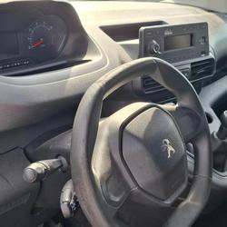 Peugeot Partner PRO STANDARD 650 KG BLUEHDI 100 S&amp;S BVM5 Meximieux