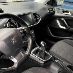 Peugeot 308 II Phase 1 Active 1.6 BlueHDi 100ch S&amp;S BVM5 Val-Couesnon
