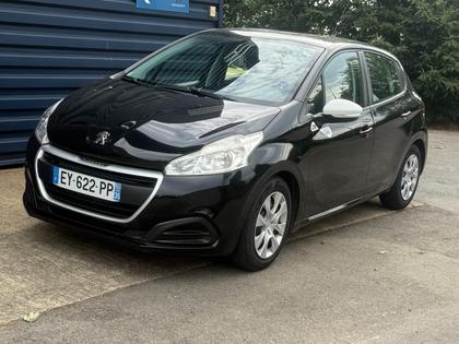 Peugeot 208 - Like  1.2 PureTech 68ch BVM5 - 7 490 €