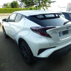 Toyota C-HR Design Pro 122h Janz&eacute;