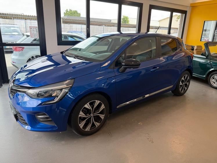 Renault Clio 5  - 12 990 €