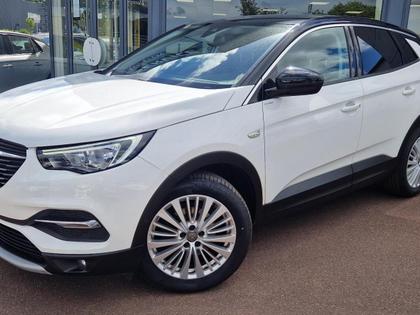 Opel Grandland - Innovation  1.2 Turbo 130 ch ECOTEC - 12 490 €