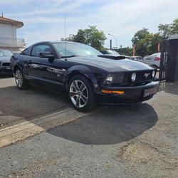 Ford Mustang GT 4.6 V8 305ch Carbon-Blanc