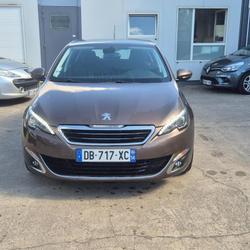 Peugeot 308 II Phase 1 Allure 1.6 e-HDi 115ch FAP Mor&eacute;ac